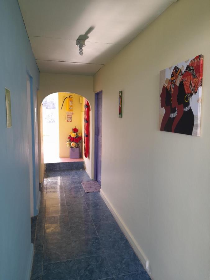 Henry Sede Centro Gasthof